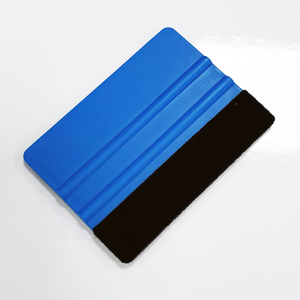 blue applicator with felt